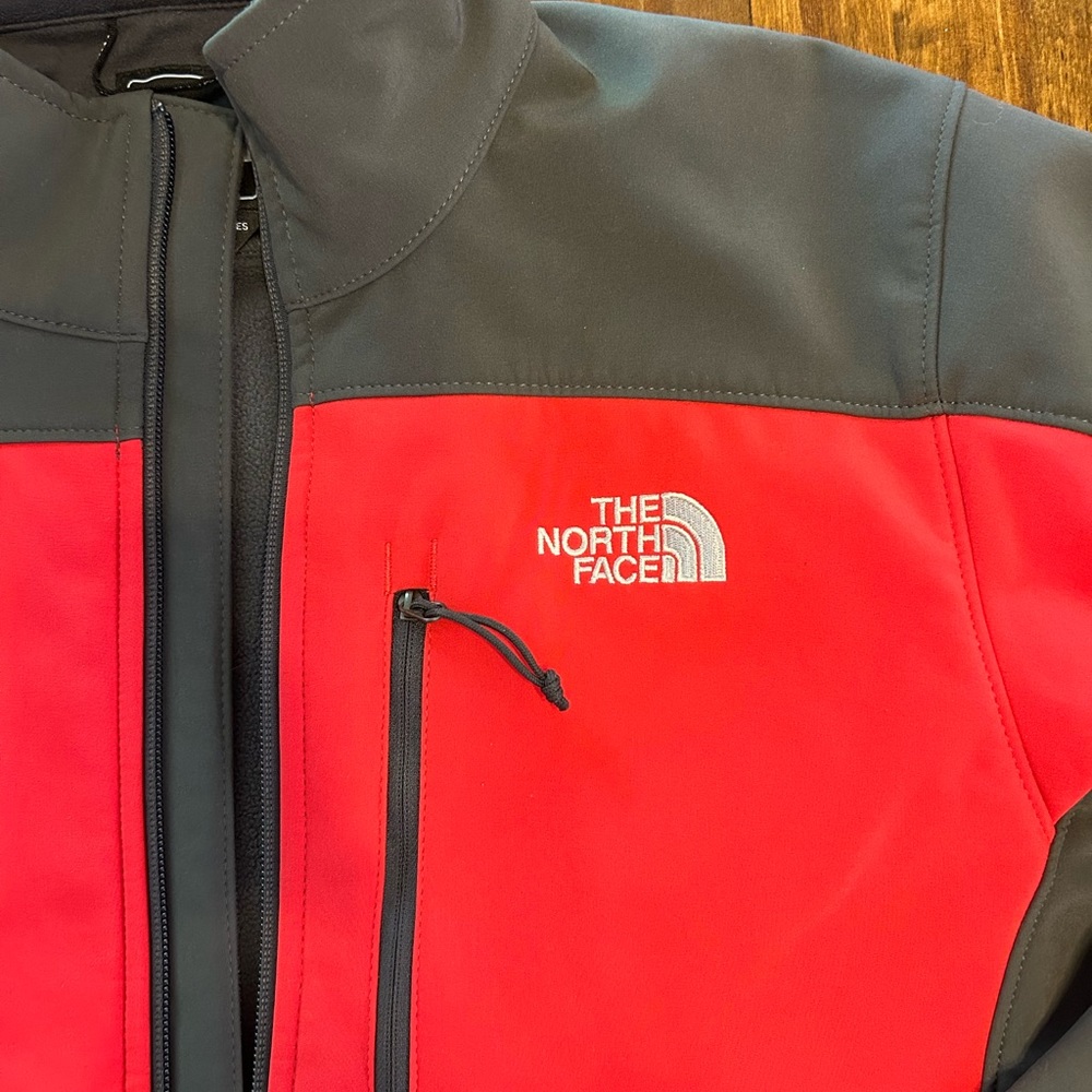 Men’s North Face Jacket